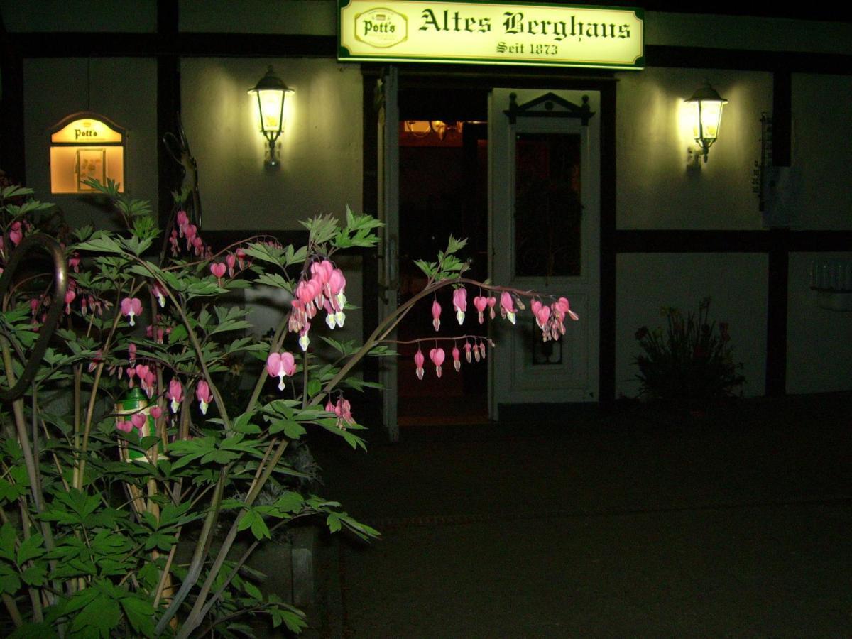 فندق باد ايسنفي  Altes Berghaus المظهر الخارجي الصورة